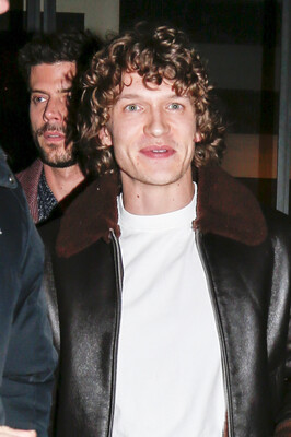 Leaving Cotes Hotel - January 27, 2026
Keywords: connor;storrie;candids;candid;pairs;france;francois;arnaud;fashion;week;2026