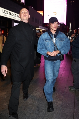 Keywords: connor;storrie;candids;2026;rockefeller;center;ny;new;york;snl;saturday;night;live;dynamo;room