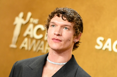 Click to view full size image
==============
Keywords: connor;storrie;public;appearances;events;2026;sag;aftra;awards;shrine;auditorium;los;angeles;la;california Keywords: connor;storrie;public;appearances;events;2026;sag;aftra;awards;shrine;auditorium;los;angeles;la;california