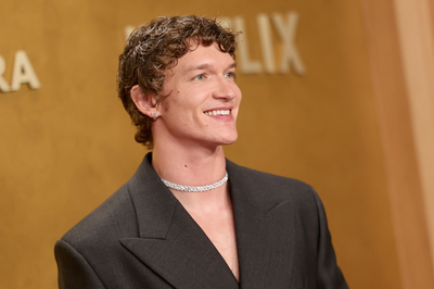 Click to view full size image
==============
Keywords: connor;storrie;public;appearances;events;2026;sag;aftra;awards;shrine;auditorium;los;angeles;la;california Keywords: connor;storrie;public;appearances;events;2026;sag;aftra;awards;shrine;auditorium;los;angeles;la;california