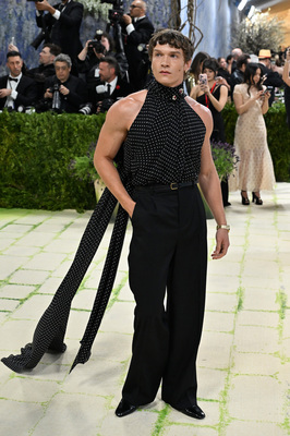 Keywords: connor;storrie;public;appearances;events;2026;met;gala;metropolitain
