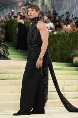 Click to view full size image
==============
Keywords: connor;storrie;public;appearances;events;2026;met;gala;metropolitain Keywords: connor;storrie;public;appearances;events;2026;met;gala;metropolitain