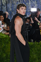 METGALAAR050426_2812429.jpg