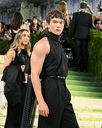 METGALAAR050426_281529.jpg