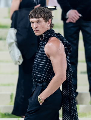 Keywords: connor;storrie;public;appearances;events;2026;met;gala;metropolitain;street;sightings;museum;of;art