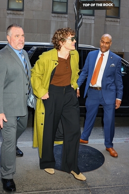 Manhattan, NY - January 12, 2026
Keywords: connor;storrie;candids;candid;manhattan;ny;new;york;nbc;studios;2026
