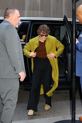 Manhattan, NY - January 12, 2026
Keywords: connor;storrie;candids;candid;manhattan;ny;new;york;nbc;studios;2026
