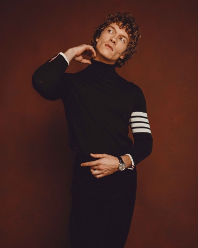 •EXCLUSIVE• UHQ
Keywords: connor;storrie;new;york.times;exclusive;uhq;december;publications;photoshoots