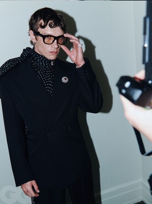 PHOTOGRAPHER: BOWEN FERNIE
Keywords: connor;storrie;publications;photoshoots;2026;GQ;magazine;met;gala;feature