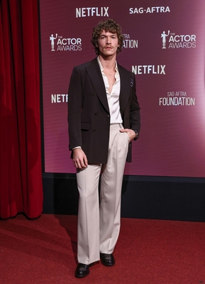 Keywords: connor;storrie;public;appearnces;2026;actor;awards;sag;aftra;los;angeles;la;32nd;california;nominations