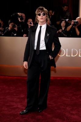 Keywords: connor;storrie;public;appearnces;2026;golden;globes;red;carpet