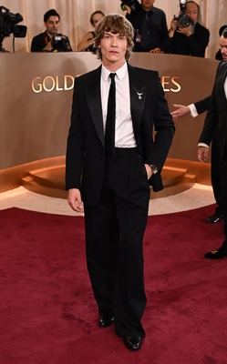 Keywords: connor;storrie;public;appearnces;2026;golden;globes;red;carpet