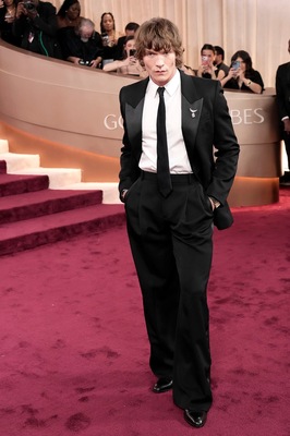 Keywords: connor;storrie;public;appearnces;2026;golden;globes;red;carpet