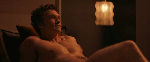 Keywords: connor;storrie;heated;rivalry;television;ilya;rozanoz;season;1;episode;1;rookies;screencaps