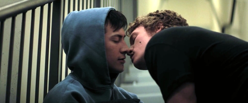 Click to view full size image
==============
0885-heated-rivalry-s01e02-1080_mp420018.jpg 0885-heated-rivalry-s01e02-1080_mp420018.jpg