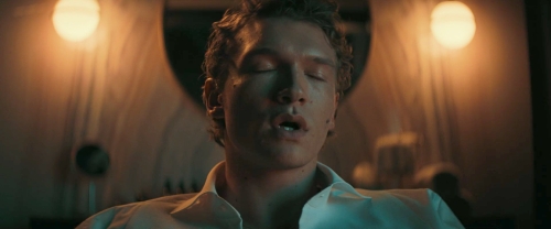 3114-heated-rivalry-s01e02-1080_mp453237.jpg