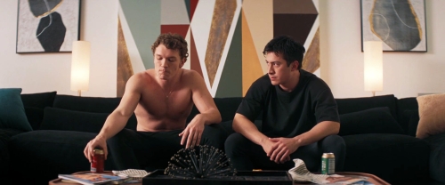 1258-heated-rivalry-s01e04-1080_mp487271.jpg