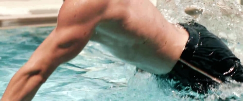 40020281929.jpg