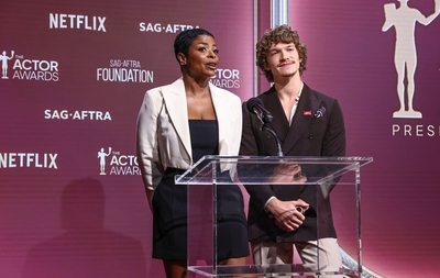 Keywords: connor;storrie;public;appearnces;2026;actor;awards;sag;aftra;los;angeles;la;32nd;california;on;stage;show;presents