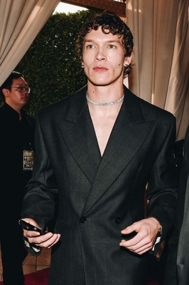 Click to view full size image
==============
Keywords: connor;storrie;public;appearances;events;2026;sag;aftra;awards;shrine;auditorium;los;angeles;la;california Keywords: connor;storrie;public;appearances;events;2026;sag;aftra;awards;shrine;auditorium;los;angeles;la;california