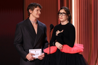 Keywords: connor;storrie;public;appearances;events;2026;sag;aftra;awards;shrine;auditorium;los;angeles;la;california;katheryn;Hahn;present;expo;hall
