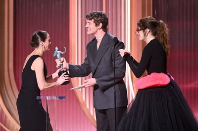 Keywords: connor;storrie;public;appearances;events;2026;sag;aftra;awards;shrine;auditorium;los;angeles;la;california;katheryn;Hahn;present;expo;hall