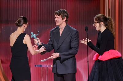 Keywords: connor;storrie;public;appearances;events;2026;sag;aftra;awards;shrine;auditorium;los;angeles;la;california;katheryn;Hahn;present;expo;hall