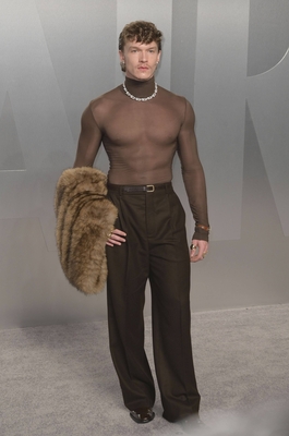 Click to view full size image
==============
Keywords: connor;storrie;public;appearances;events;2026;vanity;fair;white;carpet;oscar;party;los;angeles;la Keywords: connor;storrie;public;appearances;events;2026;vanity;fair;white;carpet;oscar;party;los;angeles;la