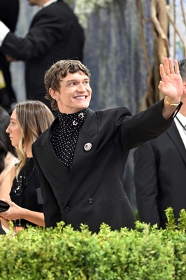 Keywords: connor;storrie;public;appearances;events;2026;met;gala;metropolitain