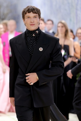 Click to view full size image
==============
Keywords: connor;storrie;public;appearances;events;2026;met;gala;metropolitain Keywords: connor;storrie;public;appearances;events;2026;met;gala;metropolitain