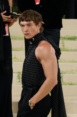 Keywords: connor;storrie;public;appearances;events;2026;met;gala;metropolitain
