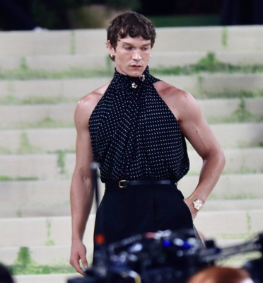 Keywords: connor;storrie;public;appearances;events;2026;met;gala;metropolitain