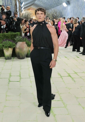 Click to view full size image
==============
Keywords: connor;storrie;public;appearances;events;2026;met;gala;metropolitain Keywords: connor;storrie;public;appearances;events;2026;met;gala;metropolitain
