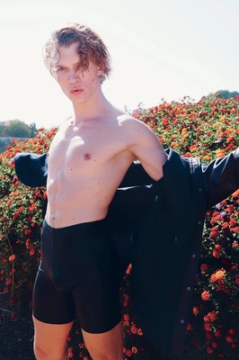 PHOTOGRAPHER: CHLOE REYES
Keywords: connor;storrie;publications;photoshoots;magazine;2020;unknown;chloe;reyes