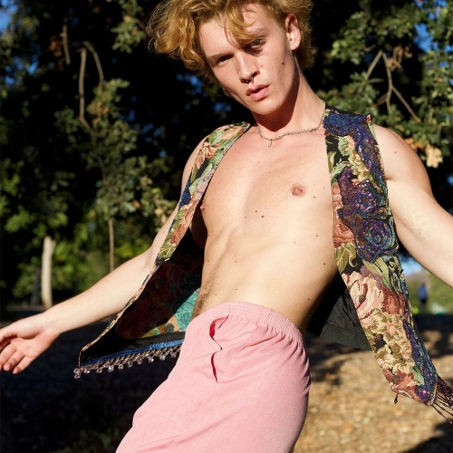 PHOTOGRAPHER: CHRISTINA ADRIANA
Keywords: connor;storrie;publications;photoshoots;magazine;2020;unknown;editorial;spring