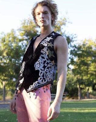 Click to view full size image
==============
PHOTOGRAPHER: CHRISTINA ADRIANA
Keywords: connor;storrie;publications;photoshoots;magazine;2020;unknown;editorial;spring PHOTOGRAPHER: CHRISTINA ADRIANA
Keywords: connor;storrie;publications;photoshoots;magazine;2020;unknown;editorial;spring
