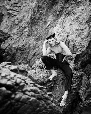 PHOTOGRAPHER: MARINA MIR
Keywords: connor;storrie;publications;photoshoots;unknown;editorial