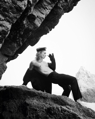 PHOTOGRAPHER: MARINA MIR
Keywords: connor;storrie;publications;photoshoots;unknown;editorial