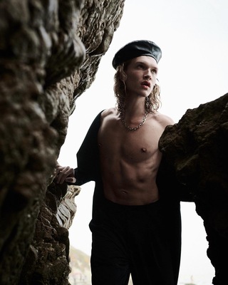 PHOTOGRAPHER: MARINA MIR
Keywords: connor;storrie;publications;photoshoots;unknown;editorial