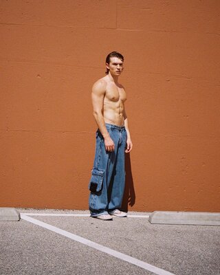 PHOTOGRAPHER: COREY MYERS
Keywords: connor;storrie;publications;photoshoots;2023;unknown;editorial