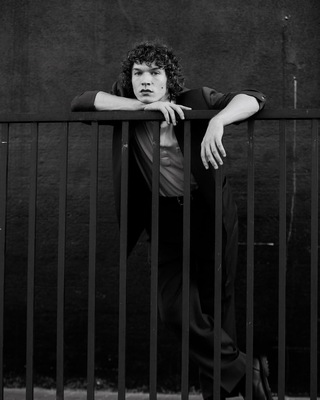 PHOTOGRAPHER: PATRICK J. PARK
Keywords: connor;storrie;publications;photoshoots;2023;unknown;editorial