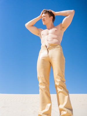 PHOTOGRAPHER: CHRISTINA ADRIANA
Keywords: connor;storrie;publications;photoshoots;2024;wake;up;in;the;desert